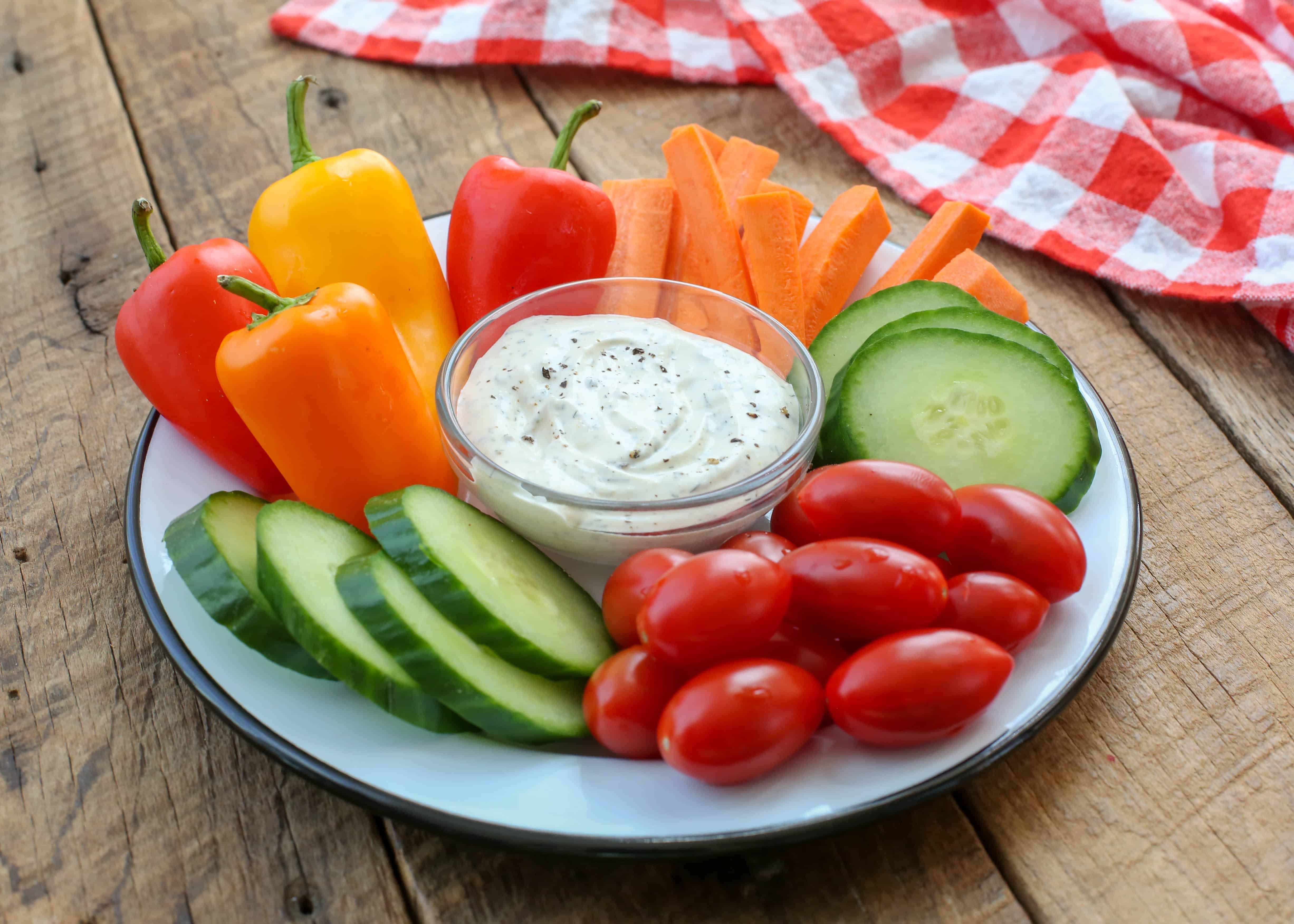 Creamy, Tangy Homemade Ranch Dip: Upgrade Your Appetizer Game
